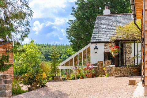 4 bedroom house for sale, Cookbury Court, Cookbury, Holsworthy, Devon, EX22