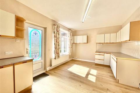 3 bedroom semi-detached house for sale, Coalbrook Grove, Woodhouse Mill, Sheffield, S13 9XS