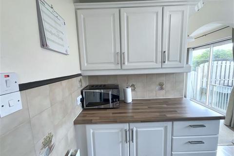 41 Ashbourne Road, Sheffield, S13 8NF