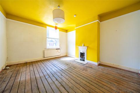 9 Luxor Road, Leeds, LS8 5JY
