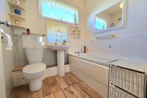 2 Cambeak Close, Crackington Haven, Bude, EX23 0PE