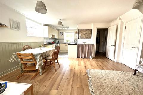 3 bedroom semi-detached house to rent, The Old Bakery, Kempthorne Lane