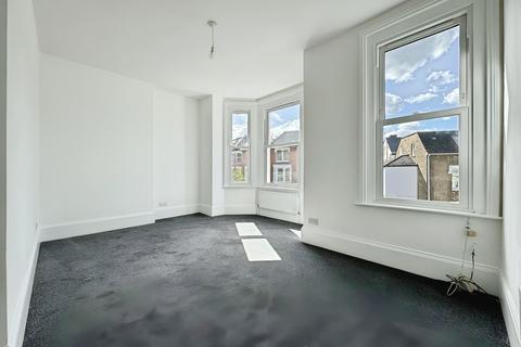 1 bedroom apartment to rent, Norwood Road, London SE24