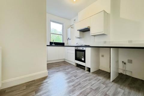 1 bedroom apartment to rent, Norwood Road, London SE24