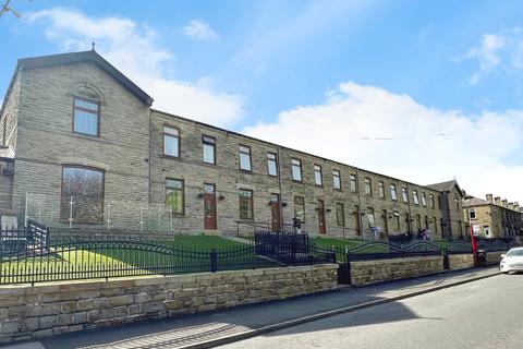 20 bedroom terraced house for sale, Bradford Road, West Yorkshire WF17