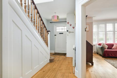 33 The Crescent, Belmont, Sutton, SM2 6BP