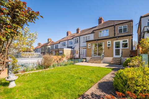Church Hill Road, Sutton SM3