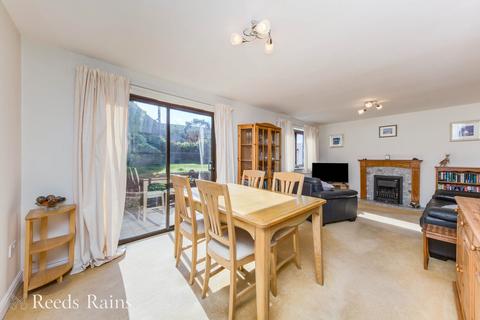 4 bedroom detached house for sale, High View, Stoke-on-Trent ST7