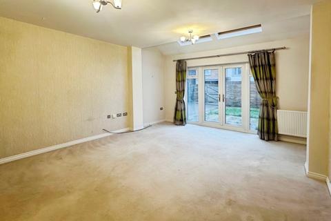 4 bedroom semi-detached house for sale, Ravensworth Park, Tyne and Wear DH4