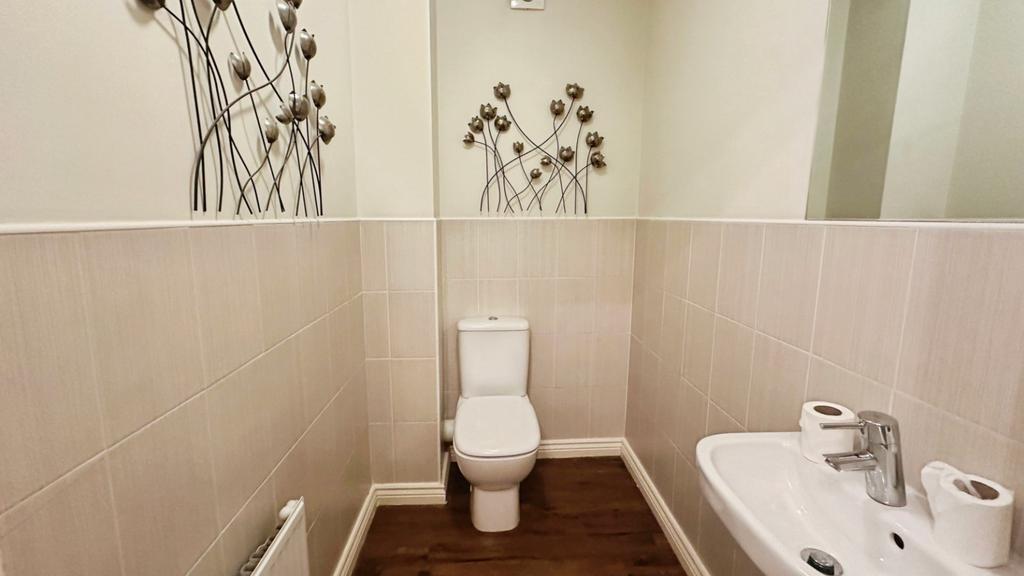 Cloakroom Wc