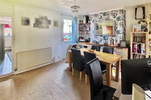 30 Gladstone Road, Folkestone, CT19 5NQ