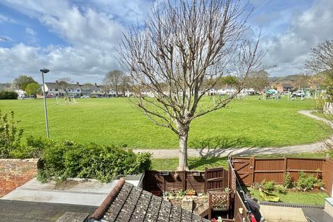 30 Gladstone Road, Folkestone, CT19 5NQ