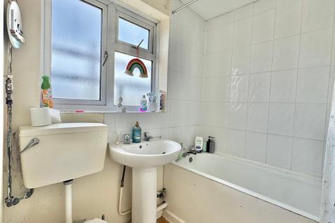 2 bedroom apartment for sale, Dover Road, Kent CT20