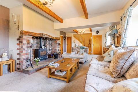 4 bedroom semi-detached house for sale, Croft Carr, Todmorden OL14