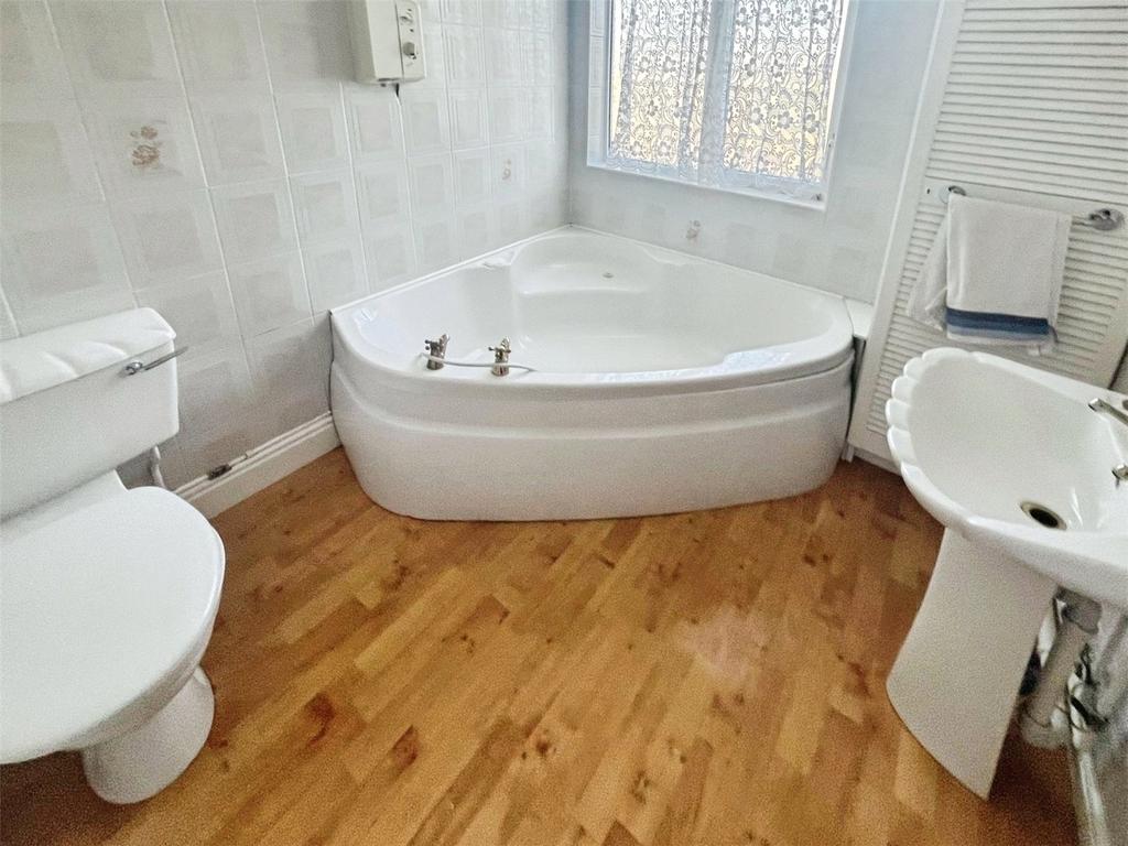 Bathrom No. 12