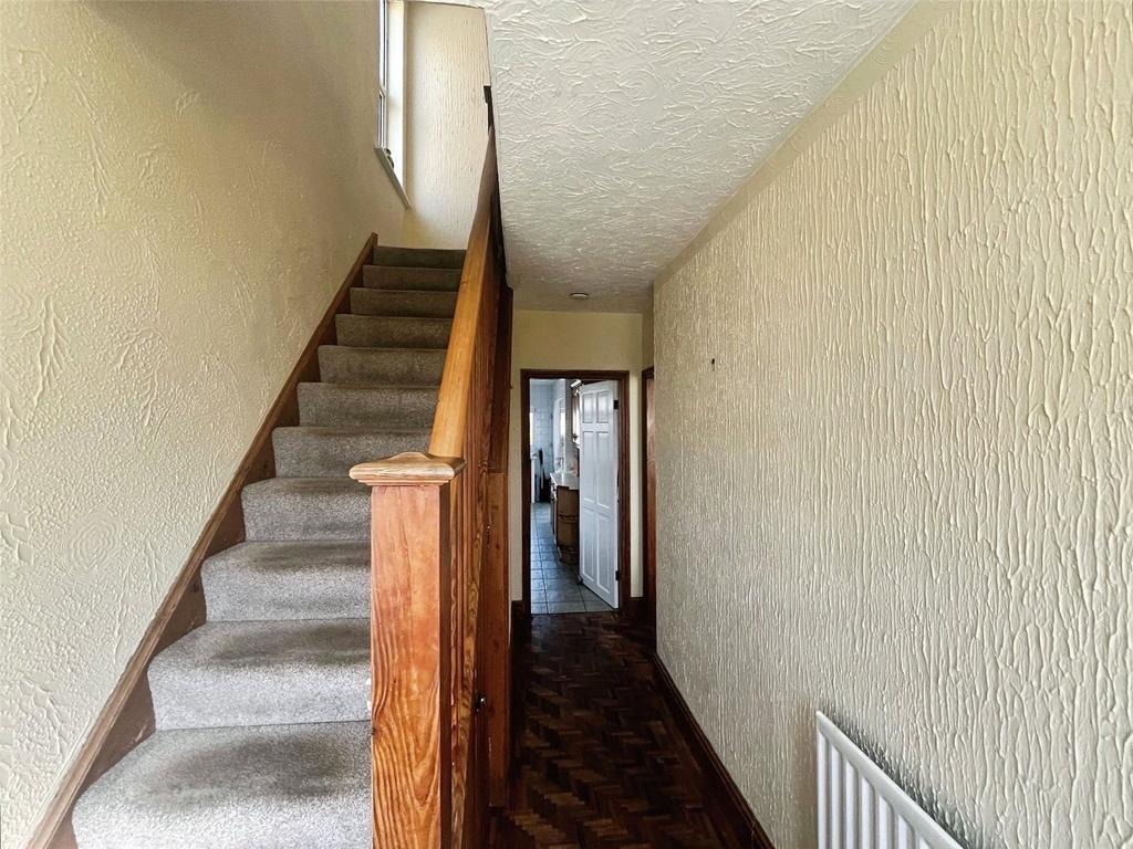 Entrance Hall No. 18