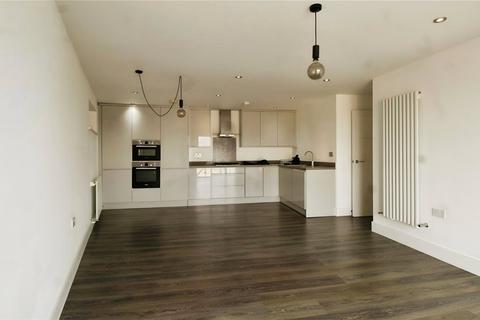 2 bedroom flat to rent, Bowyer Court, Bexleyheath DA7