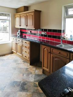 2 bedroom bungalow to rent, Tregrea Estate, Camborne TR14