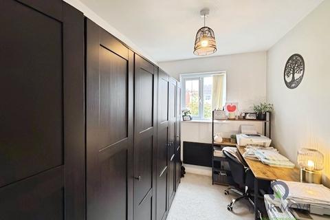 83b Ellowes Road, Dudley, DY3 2LB