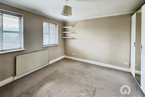 1 bedroom house to rent, St. Clements Close, Gravesend DA11
