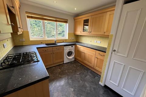 2 bedroom flat to rent, Barnard Road, Galleywood, Chelmsford