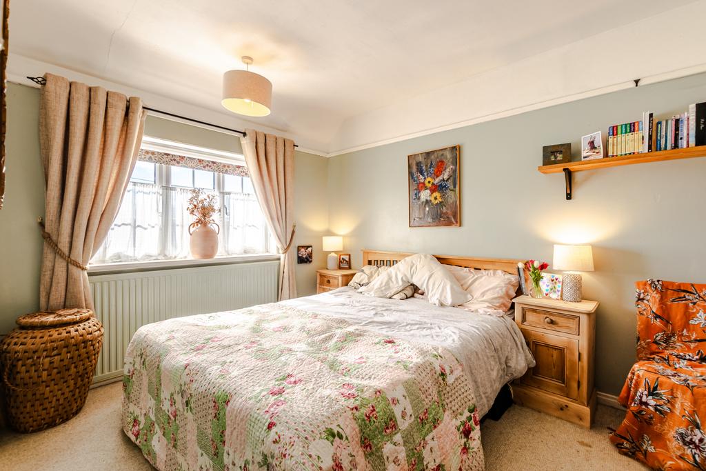 Bedroom1a