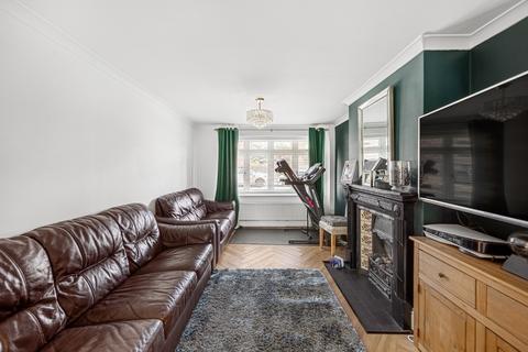 13 Westfield Close, Gravesend, DA12 5EH