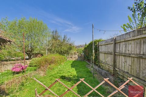2 bedroom terraced house to rent, Dunvant Road, Dunvant, Swansea, SA2
