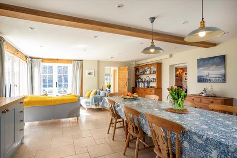 5 bedroom detached house for sale, Knightons Lane, Dunsfold, Godalming, Surrey, GU8