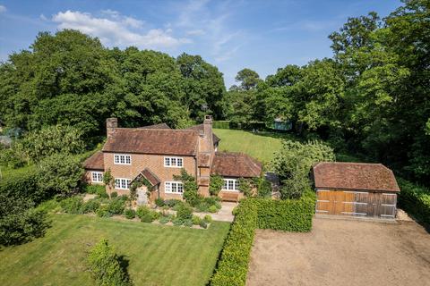 undefined, Knightons Lane, Dunsfold, Godalming, Surrey, GU8
