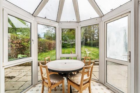 48 Park Road, Oxted, RH8 0AW