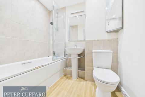 1 bedroom apartment for sale, Ottawa Court, Broxbourne EN10