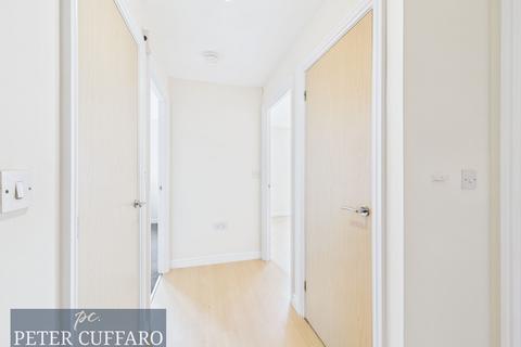 1 bedroom apartment for sale, Ottawa Court, Broxbourne EN10