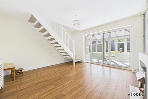 35 Kimberley Drive, Uttoxeter, ST14 7EH