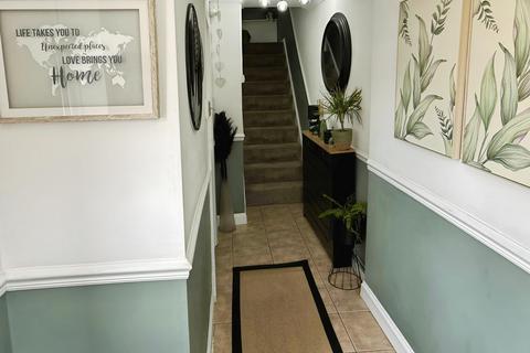 3 bedroom townhouse for sale, Renfrew Road, Leicester, Leicester, LE5