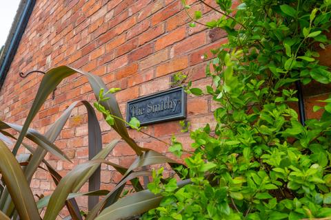 The Smithy Efflinch Lane, Barton Under Needwood, Burton-on-trent, DE13 8ET