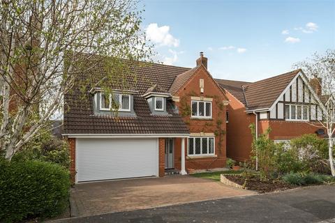 4 bedroom detached house for sale, Whitworth Road, Chippenham