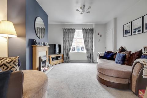 2 bedroom semi-detached house for sale, First Avenue, Fitzwilliam, Pontefract, West Yorkshire, WF9