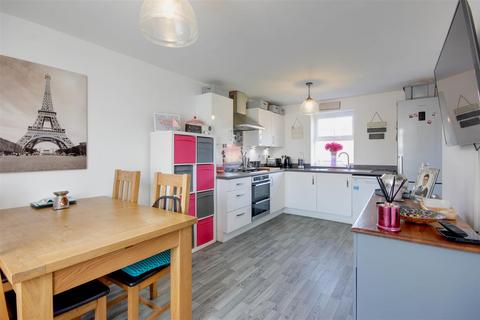 3 bedroom detached house for sale, Mulberry Avenue, Beverley