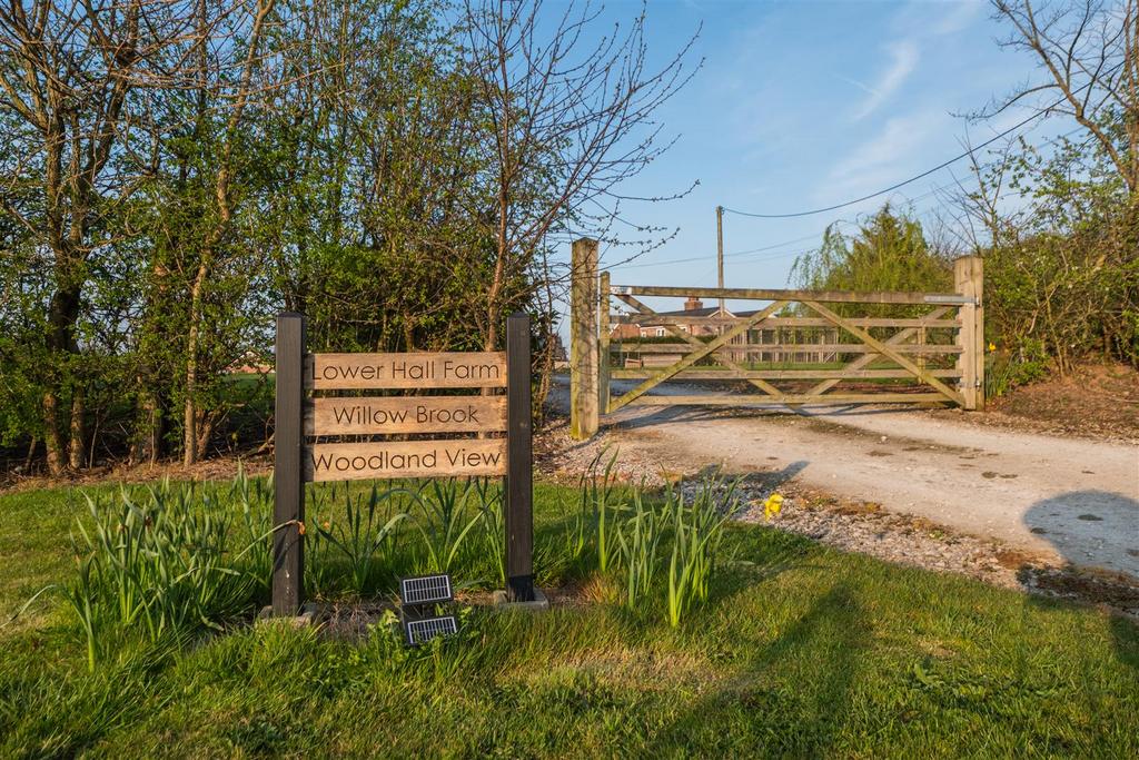 Lower Hall Farm-102.jpg