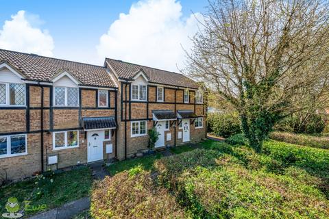 Warblington Close, Tadley RG26