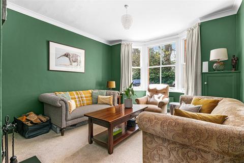 1, Elsmere Cottages Priory Road, Ascot, SL5 8DY
