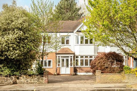76 Strawberry Vale, Twickenham, TW1 4SE
