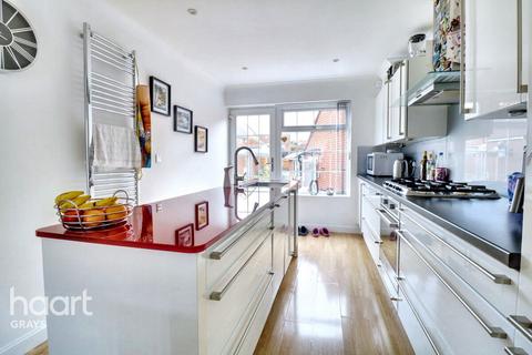 20 Cardinal Road, Chafford Hundred, Grays, RM16 6DW
