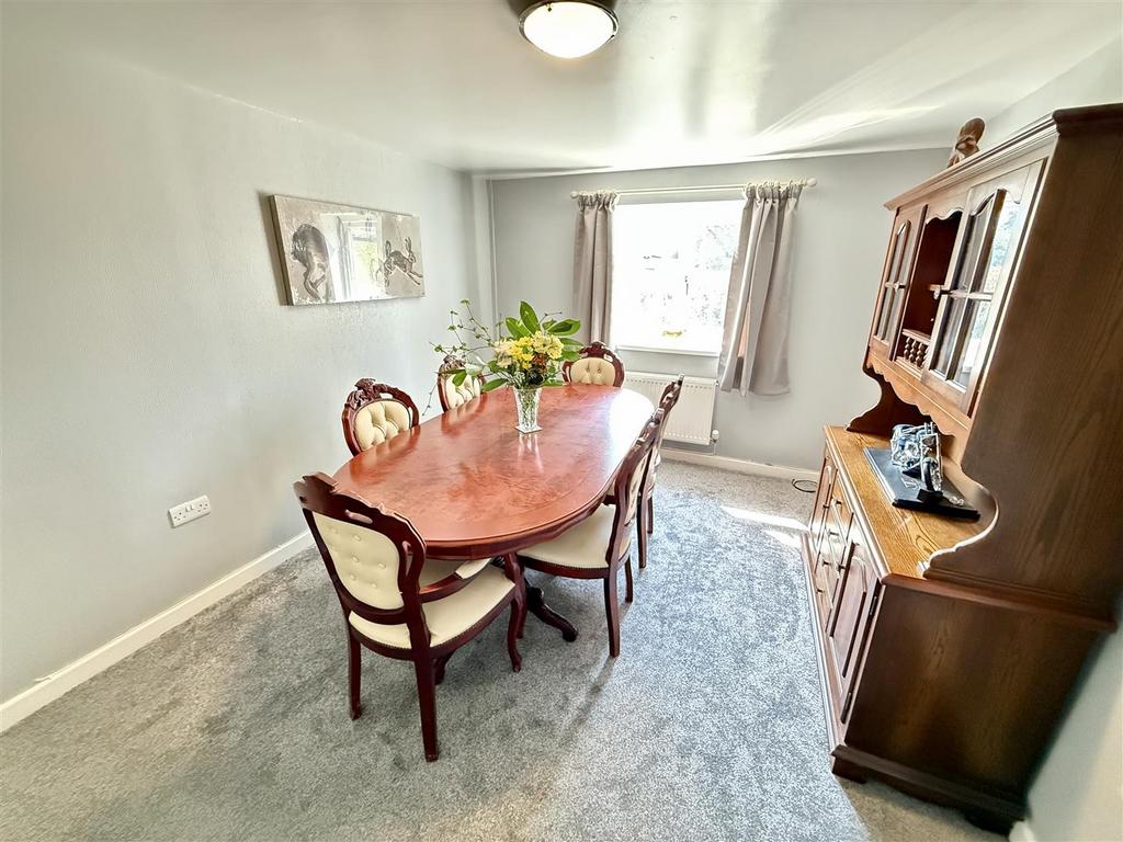 Dining/ living room