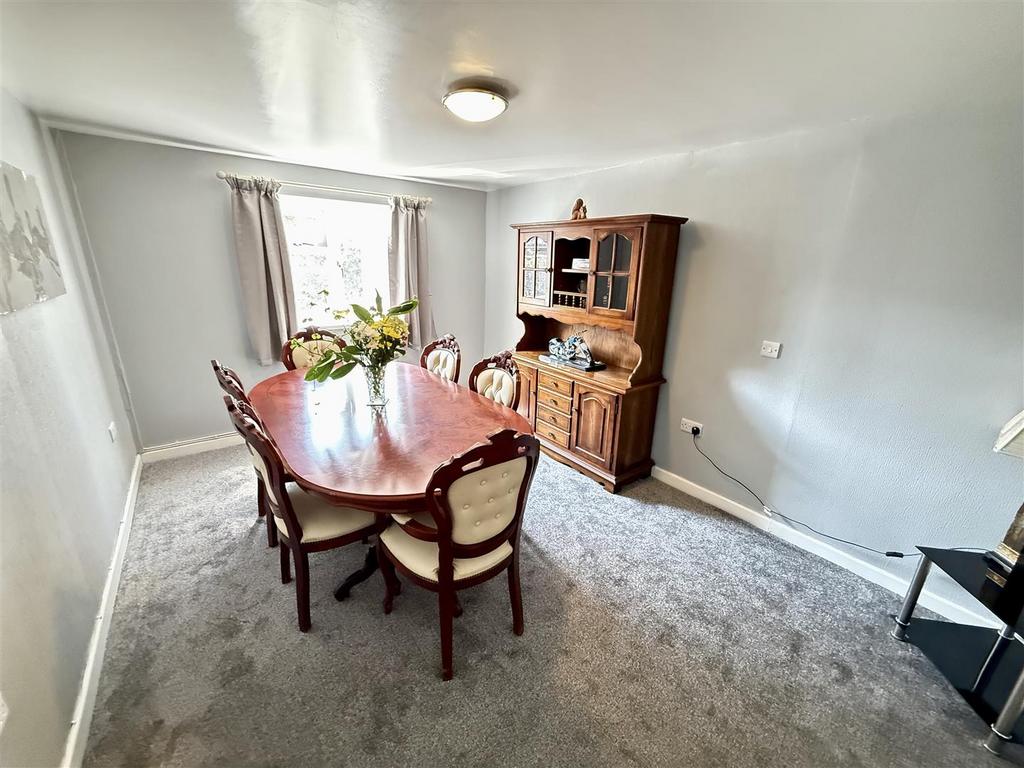 Dining/ living room
