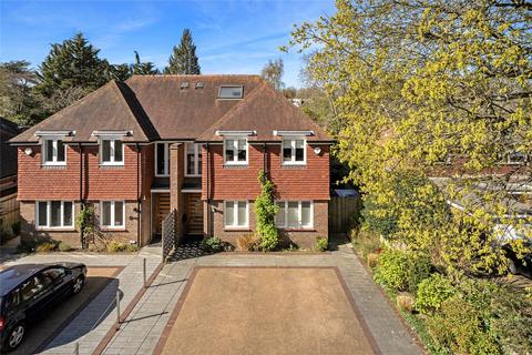 undefined, Watford Close, Guildford, Surrey, GU1