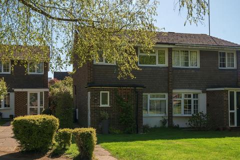 19 Francis Chichester Close, Ascot, SL5 9AG