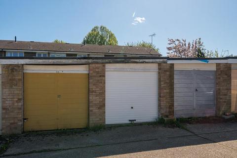 19 Francis Chichester Close, Ascot, SL5 9AG
