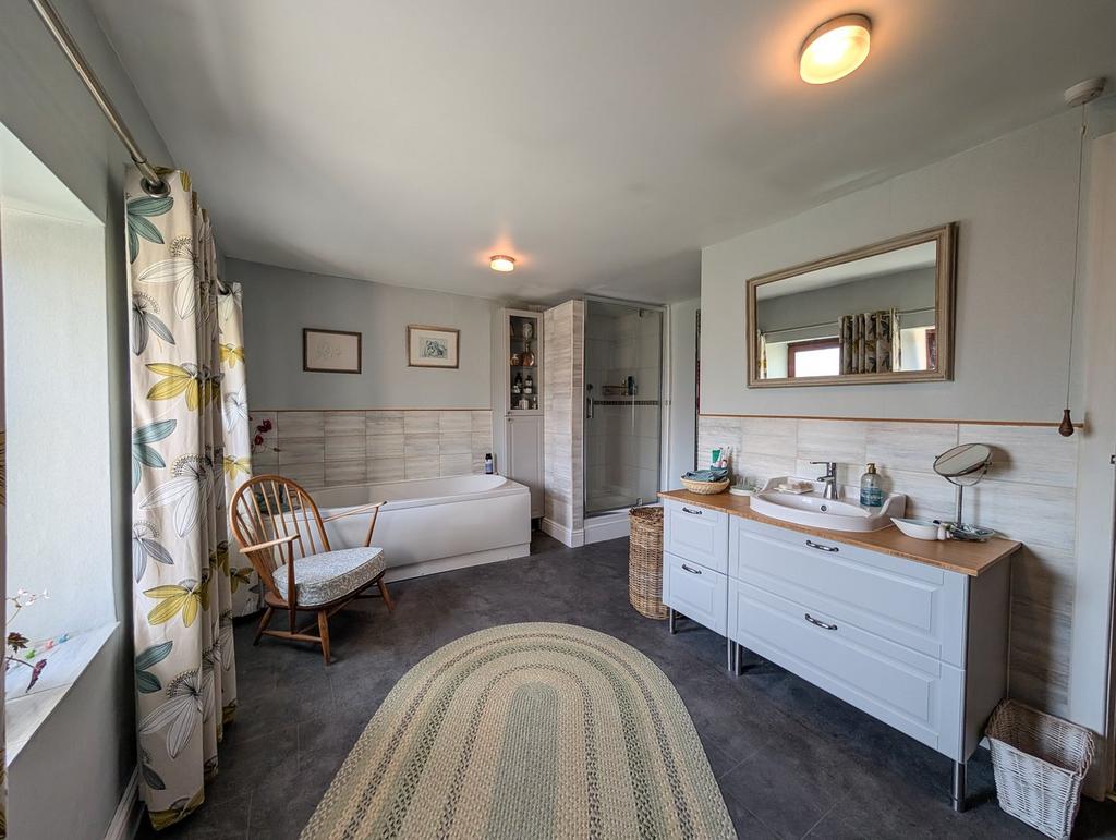 Family bathroom